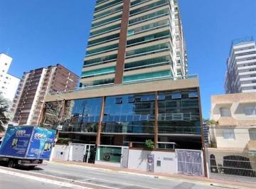 Apartamento · 108m² · 2 Quartos · 3 Vagas · Excelente apartamento de alto padrão mobiliado e decorado, com 03 suítes, 03 vagas de garagem demarc