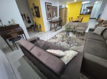 Casa · 241m² · 2 Quartos · 2 Vagas · Casa de alto padrão à venda na Vila Mariana próximo ao metrô