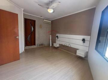Casa · 130m² · 3 Quartos · 2 Vagas · Sobrado a Venda na Mooca com 3 dormitórios e 1 suite