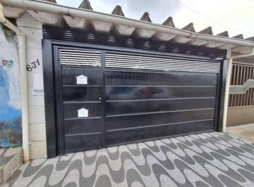 Casa · 60m² · 1 Quarto · 2 Vagas · Excelente casa geminada com 01 dormitório, sala, cozinha, 02 vagas de garagem, 01 edícula sendo suít