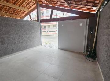 Casa · 96m² · 2 Quartos · 2 Vagas · Excelente casa geminada com 2 dormitórios na Ocian!