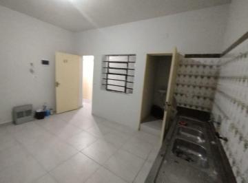 Comercial · 25m² · Sala em Vila Amorim, Suzano/SP de 25m² para locação R$ 800,00/mes