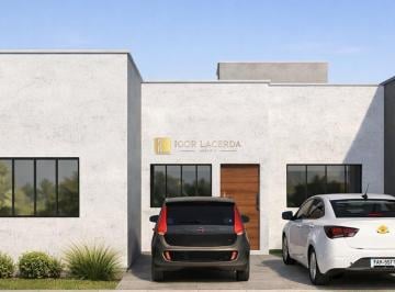 Casa · 76m² · 3 Quartos · 2 Vagas · Casa independente à venda no bairro Sagrada Família