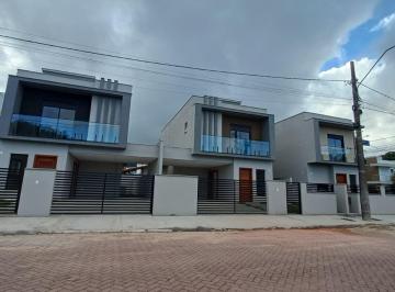 Casa · 120m² · 3 Quartos · 4 Vagas · Casa à venda no bairro São João do Rio Vermelho - Florianópolis/SC