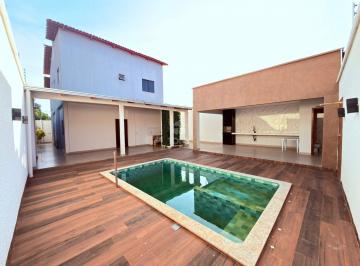 Casa · 231m² · 4 Quartos · 4 Vagas · Sobrado à Venda com 4 quartos na Quadra 305 Norte!