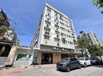 0f4ed6ad81b7c20aea23e1441d4d47756f8d321f · Apartamento com 3 quartos no Centro de Florianópolis/SC - Em frente ao Colégio Catarinense.