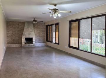 Casa · 220m² · 4 Quartos · 3 Vagas · Casa à venda - em Partenon