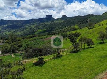 81bf94bf7d3ef0e3602b9c0e4aa8309defd3a68f · Terreno à venda, 10000 m² por R$ 700.000,00 - Paiol Grande - São Bento do Sapucaí/SP