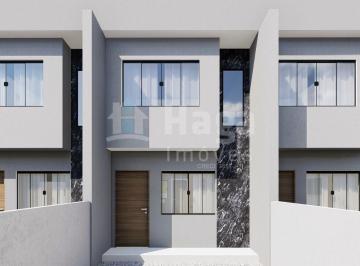 Casa · 66m² · 2 Quartos · 1 Vaga · Sobrado à venda em Brusque
