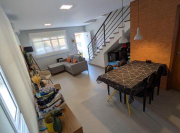 Casa · 140m² · 3 Quartos · 2 Vagas · Santana Nobre - Casa Padrão Santana nobre