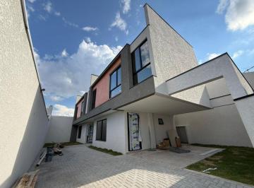 Casa de 3 quartos, Curitiba · Sobrado moderno com terraço e vista privilegiada – a 5 min do Parque Barigui