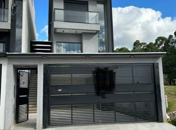 Casa de 3 quartos, Santana de Parnaíba · Casa à venda Nova Jaguari, 158m² de construção, 3 dormitórios sendo 3 suítes, 3 vagas.