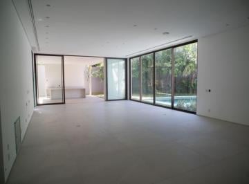 Casa de 4 quartos, Rio de Janeiro · Casa com 4 quartos em Gávea, 412 m² à venda