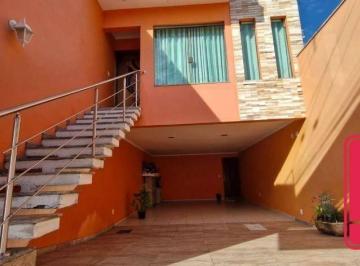1ba92a7472c0b47e1aa964cd2632ca731006bb8d · Sobrado com 3 Quartos e 5 banheiros à Venda, 260 m² por R$ 1.400.000