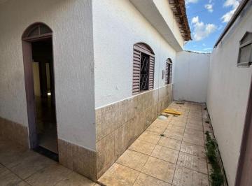 Casa de 3 quartos, Recanto das Emas · CASA RECANTO DAS EMAS 03 QUARTOS 02 BANHEIROS QUADRA 604