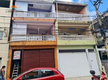 i1.jpg · Vende-se um sobrado para renda 26
