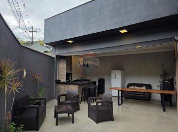 Casa · 197m² · 3 Quartos · 2 Vagas · Casa moderna à venda em Pinhalzinho-SP
