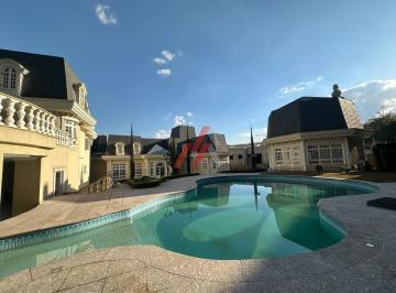 Foto 01 · Casa de Luxo em Condomínio no Tamboré: 6 Quartos e 1.500m² em Santana de Parnaíba-SP