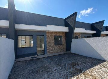 Casa · 62m² · 3 Quartos · 2 Vagas · Casa com 62m² de área construída localizada no Balneário Cambiju em Itapoá-SC