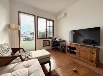 Apartamento · 71m² · 2 Quartos · Apartamento de 2 dormitórios, sacada, dependência de empregada à venda próximo a Gonçaldo de Carvalh