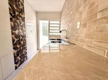 Apartamento · 77m² · 2 Quartos · Apartamento à venda de 2 dormitórios com dependência no Bairro Auxiliadora