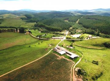 fa3f4a116b658c4adda797c55b8c454e.jpg · Fazenda / Sítios / Chácaras com 4 quartos à venda em Bom Jardim De Minas, no bairro Zona Rural