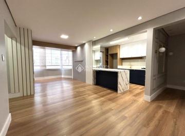 Apartamento · 74m² · 2 Quartos · Apartamento de 2 dormitórios no centro de Novo Hamburgo, todo reformado .