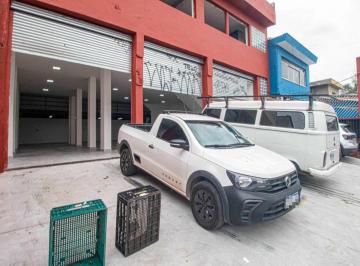 Comercial · 250m² · 2 Quartos · 3 Vagas · Loja na Avenida Renata, 473 • 250 m²
