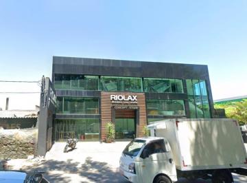 Comercial · 400m² · 9 Vagas · Loja na Avenida dos Bandeirantes, N. 1260 • 400 m²