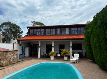 ad30e6ff-b80d-40a3-a891-d64f6669df61 · Espetacular casa comercial para venda em São João do Rio Vermelho, 400m²