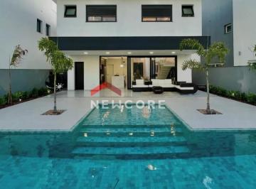 Casa · 220m² · 3 Quartos · 4 Vagas · Casa de condomínio em Rua Camaquã - São Vicente - Gravataí/RS