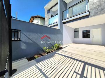 Casa · 105m² · 2 Quartos · 2 Vagas · Sobrado em Rua Cuiabá - Costa e Silva - Joinville/SC
