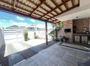 Casa · 69m² · 2 Quartos · 2 Vagas · Casa 2 Quartos com 1 Suíte - Palhoça