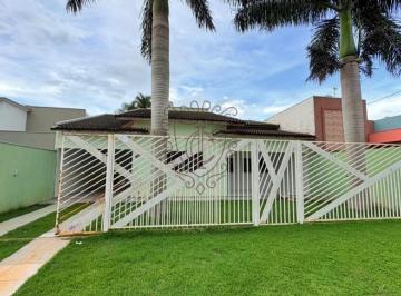 Casa · 144m² · 3 Quartos · 3 Vagas · Casa à venda em Sapezal, Água Clara IV, com 3 quartos, com 144.9 m²
