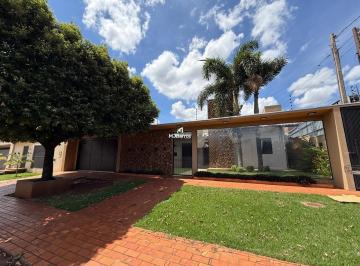 Casa · 247m² · 4 Quartos · 2 Vagas · Excelente casa à venda no Jardim Girassol em Dourados MS