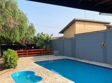 Rural · 220ha · 5 Vagas · CHÁCARA À VENDA EM LOUVEIRA COM 644M²!