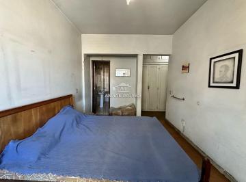 Apartamento · 228m² · 4 Quartos · 1 Vaga · Apartamento 4 quartos a poucos passos da Igreja São José