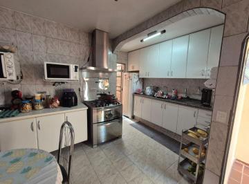 Casa de 3 quartos, Guará · QE 13 Lote de 200m2, laje, nascente, residencial ou comercial