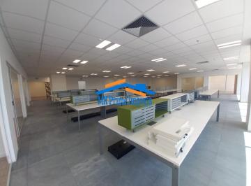 Comercial · 500m² · 10 Vagas · Sala comercial  500m²  mobiliada em Alphaville para Locação.