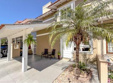 Casa · 120m² · 3 Quartos · 2 Vagas · HR 2050 612651021-41