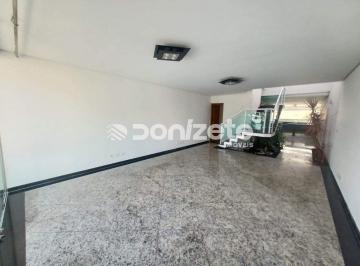 Casa · 261m² · 3 Quartos · 4 Vagas · Sobrado Residencial com 3 Suítes, 4 Vagas e Churrasqueira | Vila Gilda, Santo André