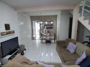 Casa · 68m² · 3 Quartos · 1 Vaga · CASA 3 QUARTOS BAIRRO AGUAS CLARAS , BRUSQUE -SC