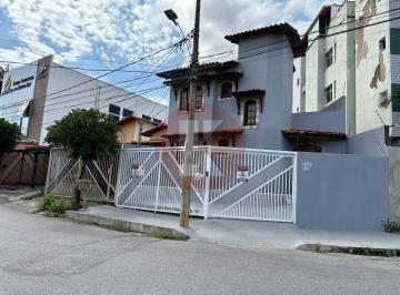 Casa · 150m² · 4 Quartos · 2 Vagas · Casa Duplex com 04 Quartos sendo 02 Suítes – Totalmente Reformada | Bairro Santa Amélia – Pampulha