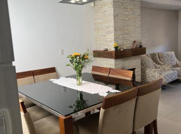 Casa · 133m² · 3 Quartos · 2 Vagas · 
                                Sobrado à venda no bairro Vila Verde 
                            