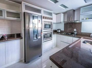 Casa · 133m² · 3 Quartos · 2 Vagas · Sobrado à venda no bairro Vila Verde