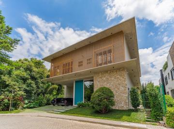 Casa · 540m² · 5 Quartos · 5 Vagas · Casa no Condomínio no Vivenda Tabor, 05 Suítes, 05 Vagas, Piscina Aquecida, Campo Comprido, Curitiba