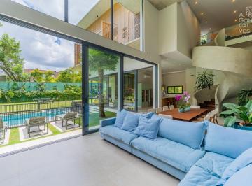 Casa · 540m² · 5 Quartos · 5 Vagas · Casa no Condominio no Vivenda Tabor, 05 Suítes, 05 Vagas, Piscina Aquecida, Ecoville, Curitiba.
