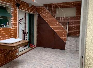 Casa · 150m² · 2 Quartos · 2 Vagas · Bela casa a venda