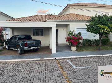 Casa · 132m² · 3 Quartos · 2 Vagas · Vistas Residence - Casa térrea à venda no Condomínio Vistas Residence em Cuiabá com 3 suítes e lazer