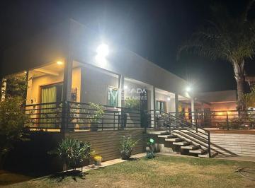 Casa · 295m² · 3 Quartos · 2 Vagas · Casa 3 quartos, 2 suítes em Condomínio vale do Luar/ Jaboticatubas/ MG